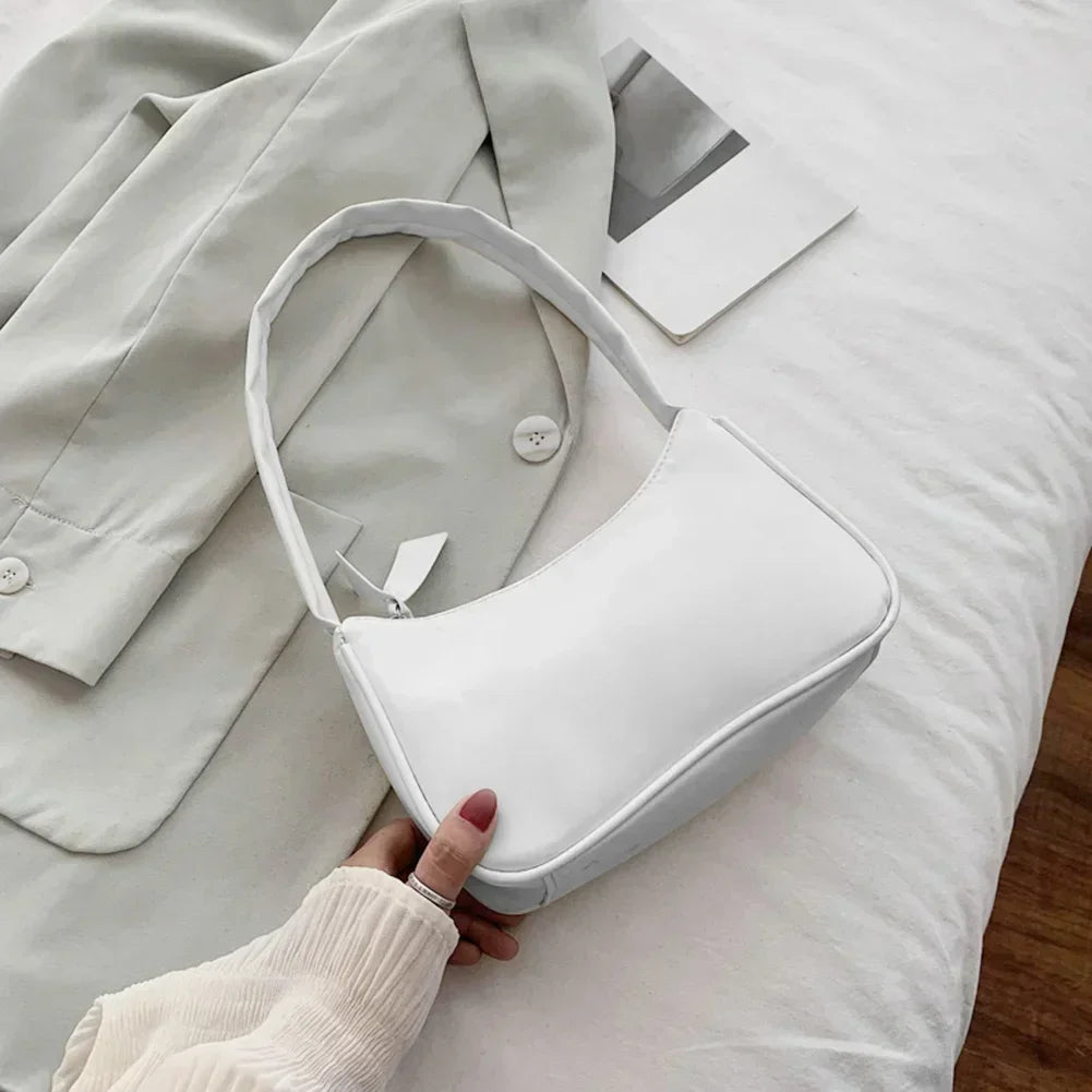 ''Trendy Mini Shoulder Purse for Women - Chic & Lightweight Design''