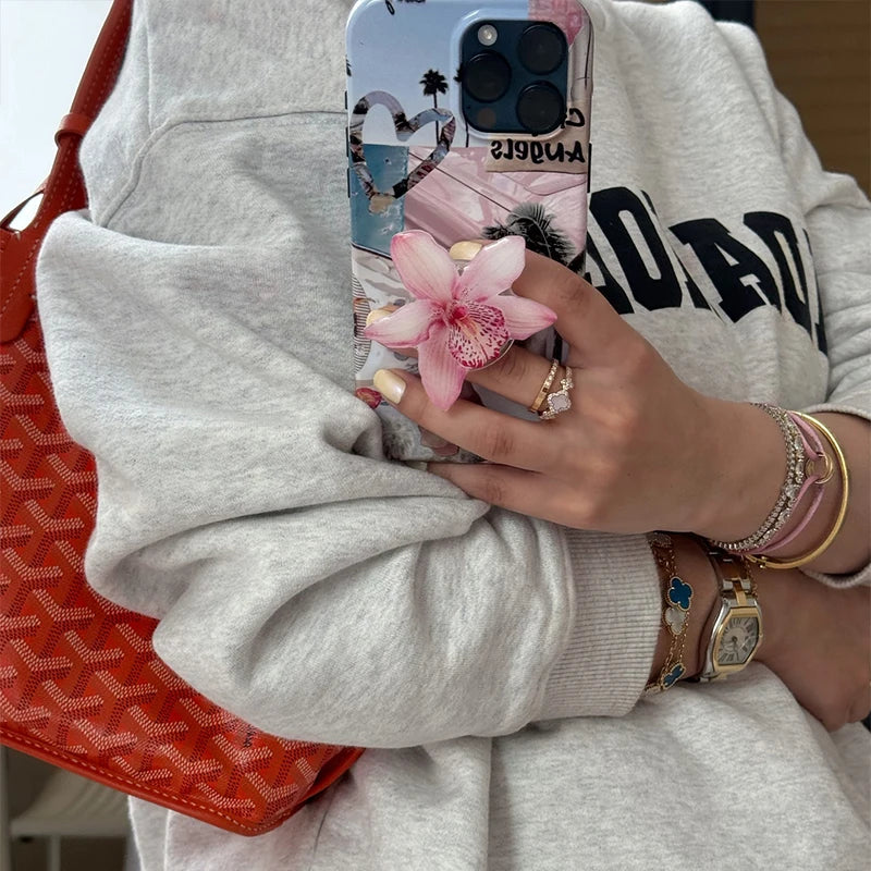 Trendy Phone Grip & Stand Socket - Cute Foldable Holder for iphone